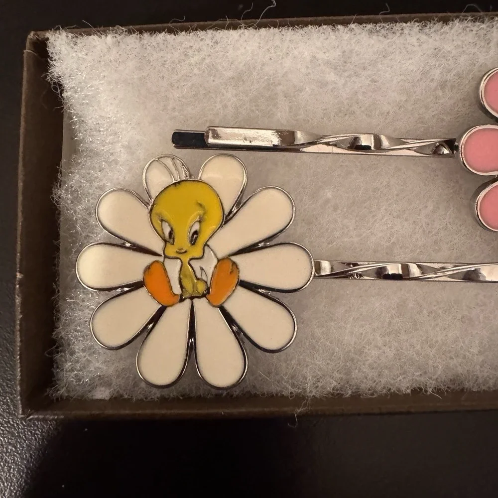 2 Old Cloisonne Tweety Bird Flower Petal Animation Cartoon Comic Hair‎ Bobby Pin